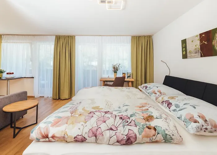 Naturoase Mirnock - Wandern & Mountainbike - Kaernten Card Inkl *